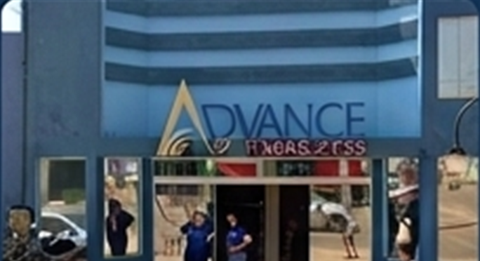 Fachada da loja Advance Informática